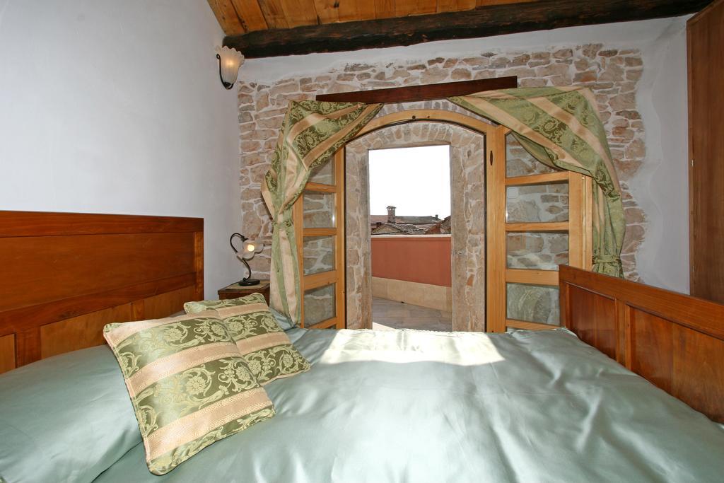 Kastel Kastelir Bed and Breakfast Værelse billede