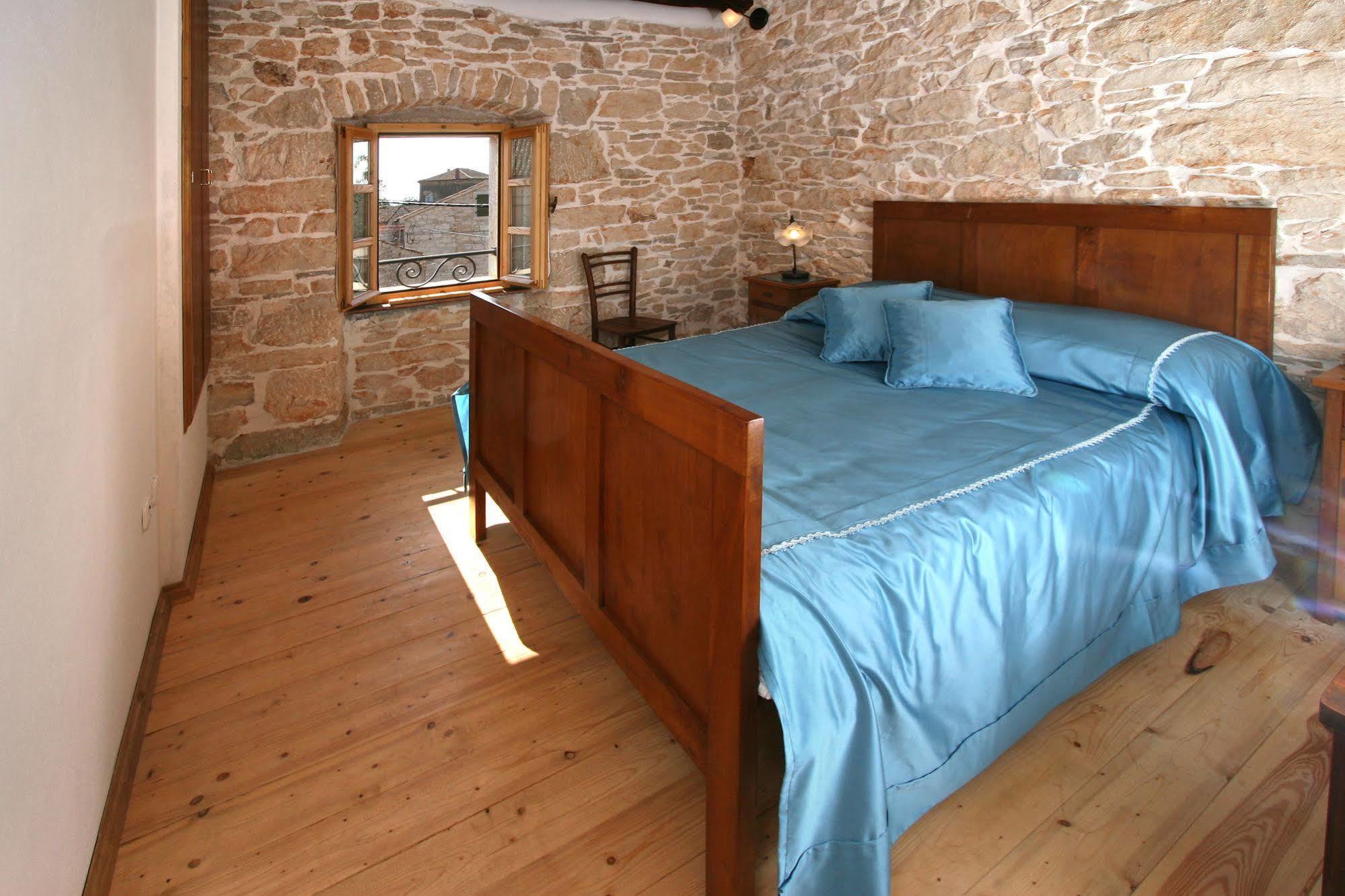 Kastel Kastelir Bed and Breakfast Eksteriør billede